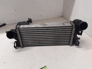 Gebruikte Intercooler Ford Focus 3 Wagon 1.0 Ti-VCT EcoBoost 12V 100 Prijs € 75,00 Margeregeling aangeboden door Autodemontage van de Laar