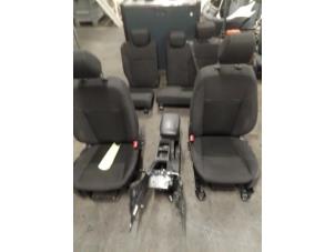 Gebruikte Bekleding Set (compleet) Ford Focus 3 Wagon 1.0 Ti-VCT EcoBoost 12V 100 Prijs € 500,00 Margeregeling aangeboden door Autodemontage van de Laar