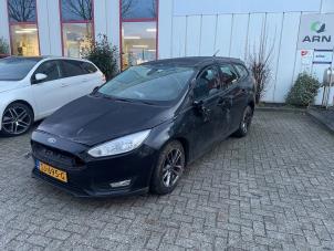 Gebruikte Luchtgeleider Ford Focus 3 Wagon 1.0 Ti-VCT EcoBoost 12V 100 Prijs € 30,00 Margeregeling aangeboden door Autodemontage van de Laar