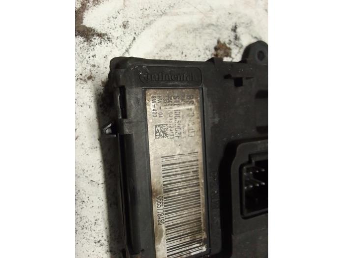Gebruikte Bodycontrol Module Citroen Berlingo 1.6 Hdi 90 Phase 2 Prijs € 50,00 Margeregeling aangeboden door Autodemontage van de Laar