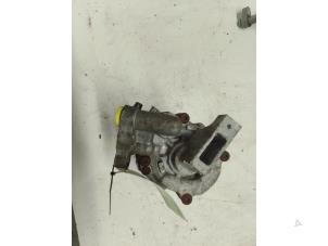 Gebruikte Aircopomp Opel Agila (B) 1.0 12V Prijs € 70,00 Margeregeling aangeboden door Autodemontage van de Laar