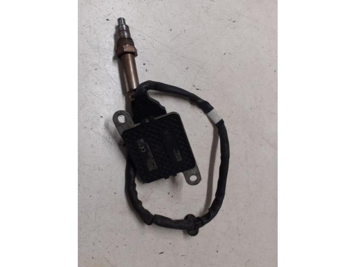 Gebruikte Lambda Sonde Peugeot 308 SW (L4/L9/LC/LJ/LR) 1.6 BlueHDi 120 Prijs op aanvraag aangeboden door Autodemontage van de Laar