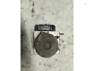 Gebruikte ABS Pomp Seat Ibiza V (KJB) 1.0 TSI 12V Prijs € 100,00 Margeregeling aangeboden door Autodemontage van de Laar