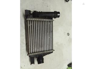 Intercooler van een Renault Captur I (2R) 1.5 Energy dCi 90 FAP 2014