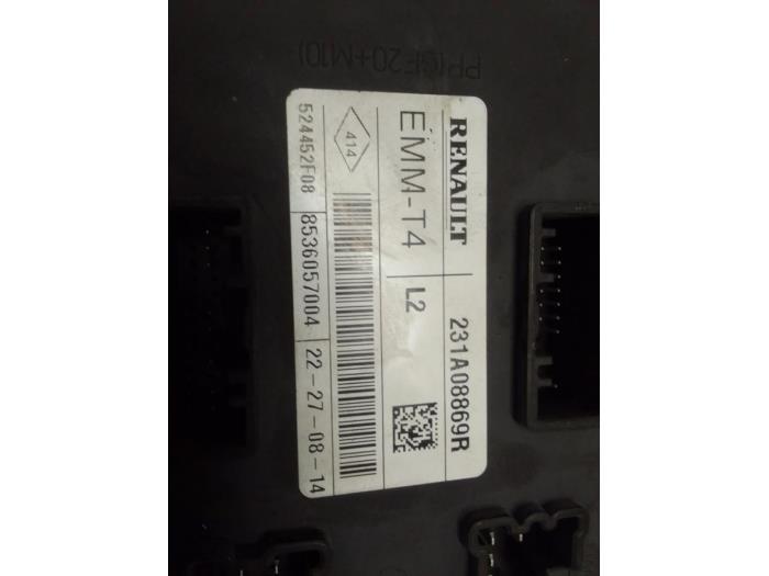Gebruikte Bodycontrol Module Renault Captur I (2R) 1.5 Energy dCi 90 FAP Prijs € 70,00 Margeregeling aangeboden door Autodemontage van de Laar
