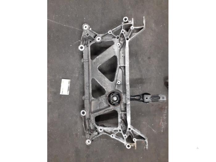 Gebruikte Subframe Audi A3 Sportback (8VA/8VF) 1.0 30 TFSI 12V Prijs op aanvraag aangeboden door Autodemontage van de Laar