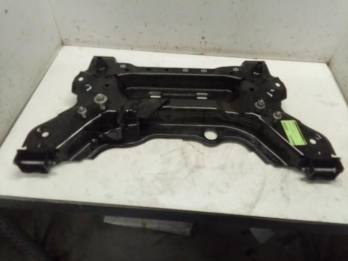 Gebruikte Subframe Renault Megane Prijs € 150,00 Margeregeling aangeboden door Autodemontage van de Laar