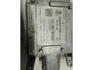 Cruise control sensor van een Volkswagen CC (358) 2.0 TDI 16V 2016