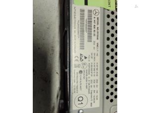 Gebruikte Radio module Mercedes Vito Prijs € 363,00 Inclusief btw aangeboden door Autodemontage van de Laar