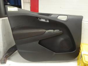 Gebruikte Deurbekleding 4Deurs links-voor Ford Transit Courier 1.5 TDCi 75 Prijs € 50,00 Margeregeling aangeboden door Autodemontage van de Laar