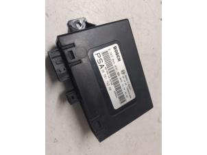 Gebruikte Module PDC Peugeot 407 (6D) 1.8 16V Prijs op aanvraag aangeboden door Autodemontage van de Laar