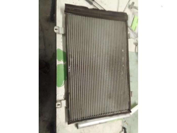 Airco Radiateur van een Opel Agila (B) 1.2 16V 2011
