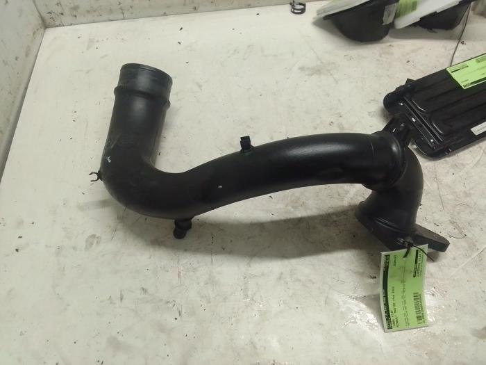 Gebruikte Turbo Pijp Renault Master III (MA/MB/MC/MD/MH/MF/MG/MH) 2.3 dCi 150 16V Prijs op aanvraag aangeboden door Autodemontage van de Laar