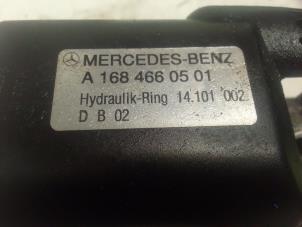 Gebruikte Stuurpomp Mercedes A (W168) 1.6 A-160 Prijs € 100,00 Margeregeling aangeboden door Autodemontage van de Laar