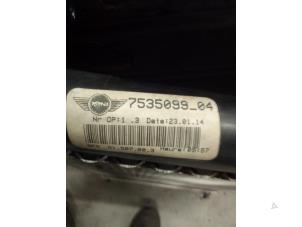Gebruikte Radiateur Mini Clubman (R55) 1.6 16V Cooper Prijs € 35,00 Margeregeling aangeboden door Autodemontage van de Laar