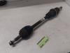 Renault Clio III (BR/CR) 1.2 16V TCe 100 Aandrijfas links-voor