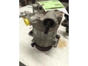 Gebruikte Pomp Airco Ford Fiesta 7 1.0 EcoBoost 12V 100 Prijs € 100,00 Margeregeling aangeboden door Autodemontage van de Laar