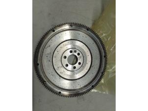 Nieuwe Vliegwiel Volkswagen Polo V (6R) Prijs € 302,50 Inclusief btw aangeboden door Autodemontage van de Laar