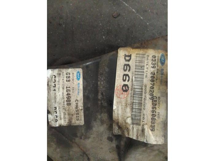 Gebruikte Subframe Kia Carnival/Grand Carnival 3 2.7 V6 24V Prijs op aanvraag aangeboden door Autodemontage van de Laar