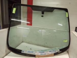 Gebruikte Ruit voor Ford Fiesta 6 (JA8) 1.25 16V Prijs op aanvraag aangeboden door Autodemontage van de Laar