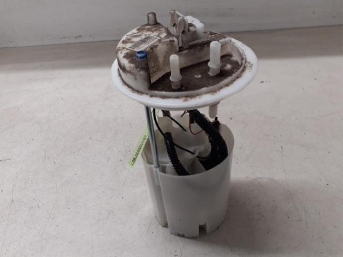 Gebruikte Benzinepomp Fiat 500C (312) 0.9 TwinAir 85 Prijs op aanvraag aangeboden door Autodemontage van de Laar
