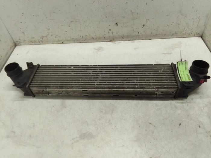 Gebruikte Intercooler Landrover Discovery Sport (LC) 2.0 Si4 16V Prijs € 100,00 Margeregeling aangeboden door Autodemontage van de Laar