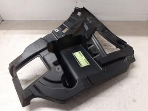 Gebruikte Bumpersteun links-achter BMW X3 (F25) xDrive35d 24V Prijs op aanvraag aangeboden door Autodemontage van de Laar