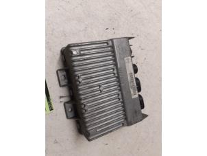 Gebruikte Computer Motormanagement Opel Movano (4A1; 4A2; 4B2; 4B3; 4C2; 4C3) 2.5 D Prijs op aanvraag aangeboden door Autodemontage van de Laar