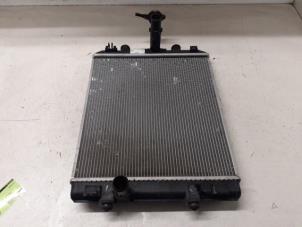 Gebruikte Radiateur Toyota Aygo (B40) 1.0 12V VVT-i Prijs op aanvraag aangeboden door Autodemontage van de Laar