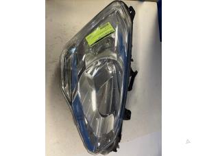 Gebruikte Koplamp rechts Citroen Berlingo 1.6 Hdi 16V 90 Prijs € 100,00 Margeregeling aangeboden door Autodemontage van de Laar