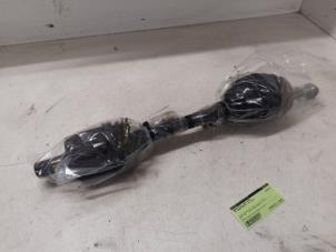 Gebruikte Cardanas links-voor (VWA) Volkswagen Transporter T6 2.0 TDI 204 Prijs op aanvraag aangeboden door Autodemontage van de Laar