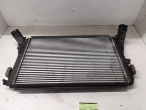 Gebruikte Intercooler Volkswagen Golf VI (5K1) 2.0 TDI 16V Prijs op aanvraag aangeboden door Autodemontage van de Laar