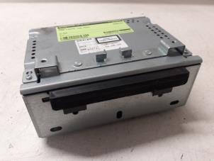 Gebruikte Radio Ford Fiesta 6 (JA8) 1.25 16V Prijs op aanvraag aangeboden door Autodemontage van de Laar