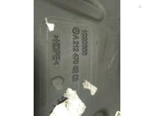 Gebruikte Additatief tank Mercedes E (W212) E-200 CDI 16V BlueEfficiency,BlueTEC Prijs € 250,00 Margeregeling aangeboden door Autodemontage van de Laar