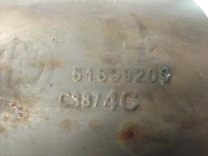 Gebruikte Uitlaat Middendemper Fiat 500C (312) 0.9 TwinAir 80 Prijs € 75,00 Margeregeling aangeboden door Autodemontage van de Laar