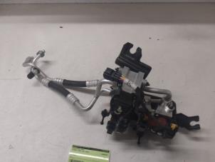 Gebruikte Druksensor airco Hyundai Kona (OS) 39 kWh Prijs op aanvraag aangeboden door Autodemontage van de Laar