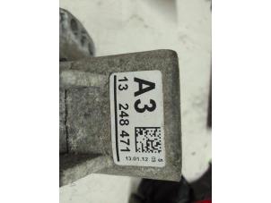 Gebruikte Motorsteun Opel Astra J Sports Tourer (PD8/PE8/PF8) 1.4 16V ecoFLEX Prijs € 30,00 Margeregeling aangeboden door Autodemontage van de Laar