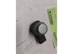 Gebruikte Parkeersensor Mercedes GLA (156.9) 2.2 200 CDI, d 16V Prijs op aanvraag aangeboden door Autodemontage van de Laar