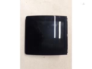 Gebruikte Display Interieur Renault Arkana (RJLL) 1.6 E-Tech 145 16V Prijs € 400,00 Margeregeling aangeboden door Autodemontage van de Laar