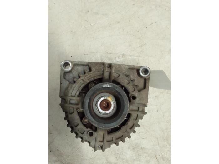 Dynamo van een Opel Meriva 1.6 16V 2007
