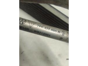 Gebruikte Oliekoeler Volkswagen Touareg (7PA/PH) 3.0 TDI V6 24V BlueMotion Technology DPF Prijs € 65,00 Margeregeling aangeboden door Autodemontage van de Laar