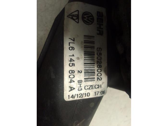 Gebruikte Intercooler Volkswagen Touareg (7PA/PH) 3.0 TDI V6 24V BlueMotion Technology DPF Prijs € 75,00 Margeregeling aangeboden door Autodemontage van de Laar