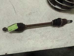 Gebruikte Homokineetas rechts-voor Toyota Aygo (B10) 1.0 12V VVT-i Prijs op aanvraag aangeboden door Autodemontage van de Laar