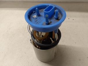 Gebruikte Benzinepomp Volkswagen Polo V (6R) 1.4 GTI 16V Prijs op aanvraag aangeboden door Autodemontage van de Laar