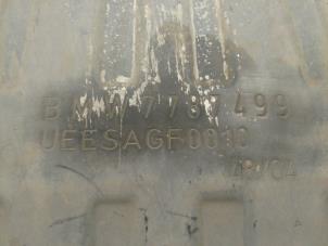 Gebruikte Uitlaat Einddemper Landrover Range Rover III (LM) 2.9 TD6 24V Prijs € 150,00 Margeregeling aangeboden door Autodemontage van de Laar