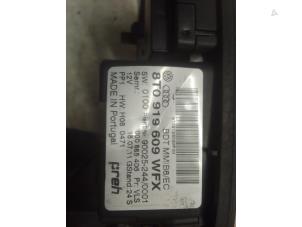 Gebruikte Regelunit Multi Media Audi A4 Avant (B8) 2.0 TDI 16V Prijs € 60,00 Margeregeling aangeboden door Autodemontage van de Laar