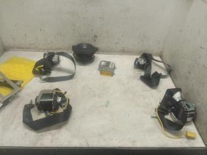 Gebruikte Module + Airbag Set Volkswagen Passat CC (357) 2.0 TSI 16V Prijs € 550,00 Margeregeling aangeboden door Autodemontage van de Laar