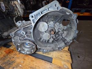Gebruikte Versnellingsbak Volkswagen Golf V (1K1) 2.0 GTI 16V Prijs € 450,00 Margeregeling aangeboden door Autodemontage van de Laar