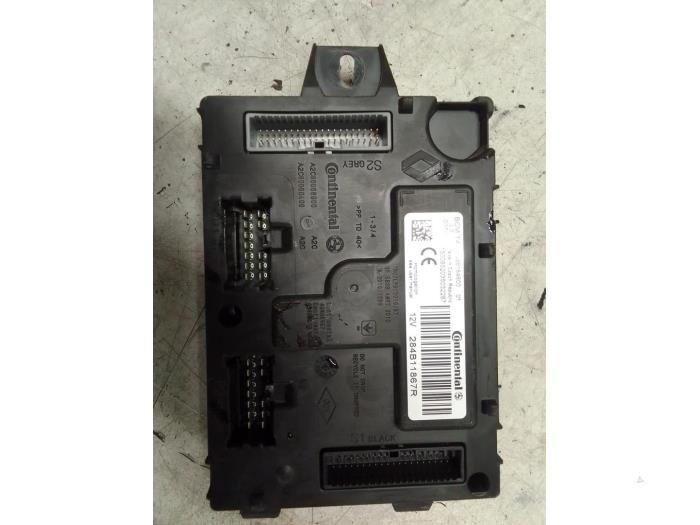 Computer Body Control van een Renault Captur (2R) 0.9 Energy TCE 12V 2014