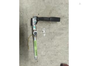 Gebruikte Gordelspanner links achter BMW 3 serie (E90) 320i 16V Prijs € 35,00 Margeregeling aangeboden door Autodemontage van de Laar